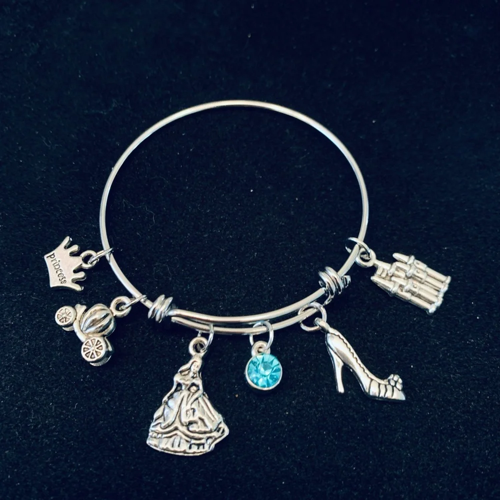 Girls Cinderella inspired bangle bracelet